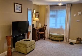 (null) has Balcony rooms