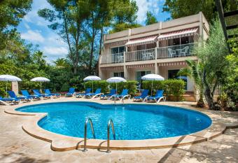 Apartamentos Cala Murada Minigolf has Balcony rooms