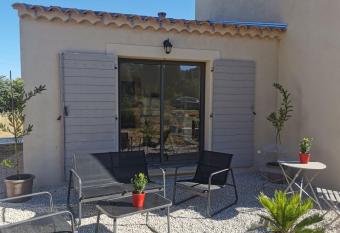 (null) has Balcony rooms