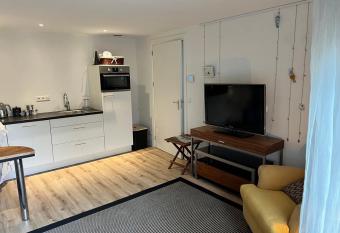 Appartement Plein 1944 has Balcony rooms