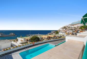 Calipso sun and beach has Balcony rooms