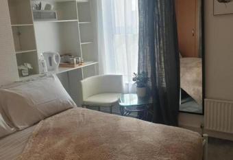 Sweet Dreams allows 18 year olds to book a room