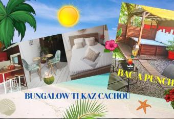 Bungalow et sa ti piscine allows 18 year olds to book a room
