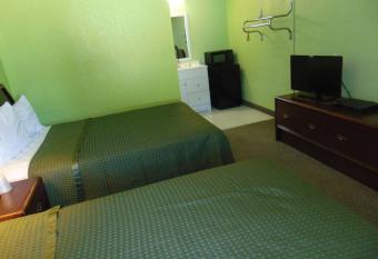 Westbrook Motel has Smoking rooms