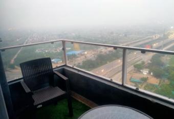 Furnished Studio Apartment has Balcony rooms