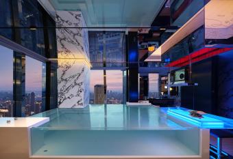 ISEYA HOTEL Chongqing Jiefangbei Flagship has rooms with a private hot tub