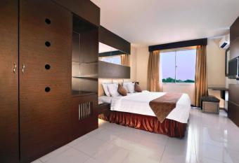 ASTON Karimun City Hotel allows 18 year olds to book a room