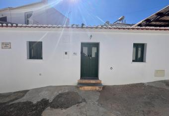 (null) has Balcony rooms