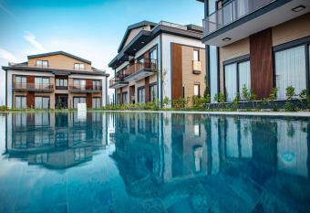 First Class by Antalya Suites allows 18 year olds to book a room