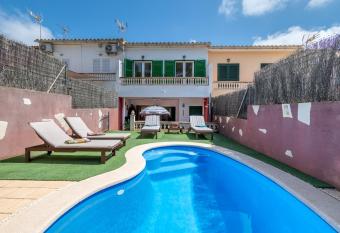 Villa Cala Pi Family has Balcony rooms