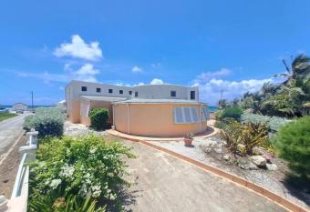 Oceanfront apartment in Oistins! has Balcony rooms