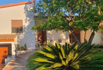 Villa Rita allows 18 year olds to book a room