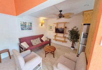 Oceanfront Apartment in Oistins, Sufer s Point! allows 18 year olds to book a room