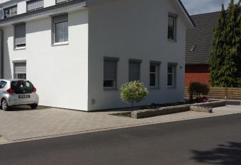 G  stehaus Ditz allows 18 year olds to book a room