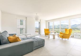 Stockhorn Apartment - Aare Jungfrau AG has Balcony rooms