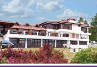 Hotel Reserva Monarca has Balcony rooms