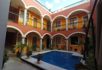 Hotel Casa Sofia Tulum with Pool allows 18 year olds to book a room