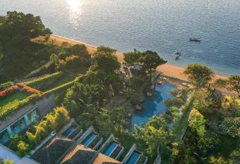 Maya Sanur Resort & Spa has Balcony rooms