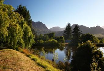 Bo La Motte Farm Cottages has Balcony rooms