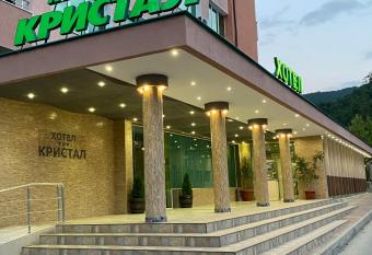 Hotel Kristal has Smoking rooms