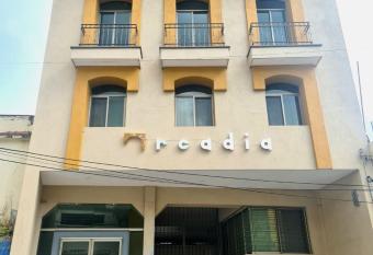 Arcadia Hotel has Balcony rooms