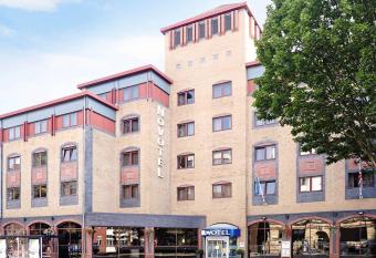 Novotel Bristol Centre allows 18 year olds to book a room