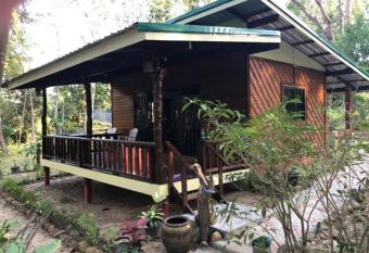 Loma Sea Views has Balcony rooms
