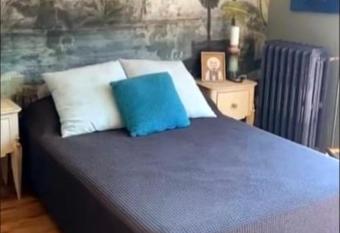 Lacroix has Balcony rooms