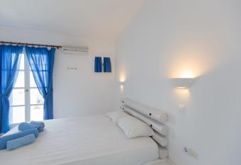 Astra Studios has Balcony rooms