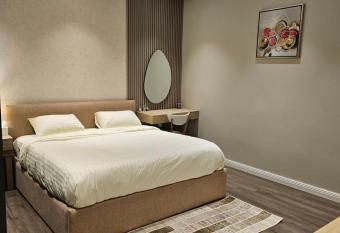 (null) allows 18 year olds to book a room