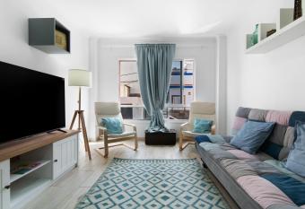 Beautiful raidice house has Balcony rooms