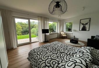 Appartment close to city and nature has Balcony rooms