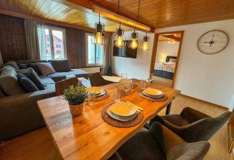 City Center View Apartment has Balcony rooms