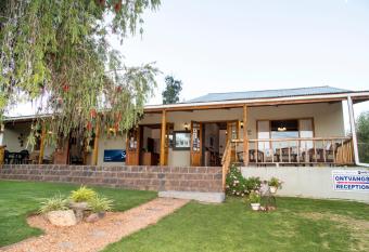 Sandy s Place has Balcony rooms