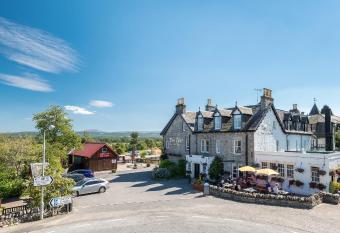 Boat Country Inn and Restaurant has Balcony rooms