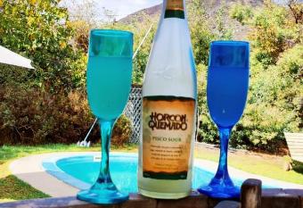 caba  ado  apazaurora has rooms with a private hot tub