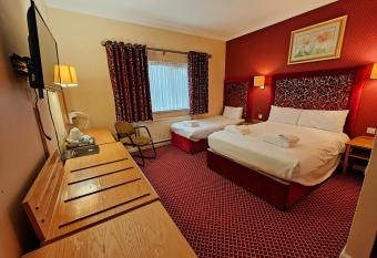 Carlton Park Hotel Rotherham allows 18 year olds to book a room