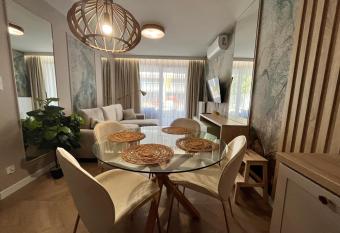 Luksusowy Apartament przy pla  y has Balcony rooms