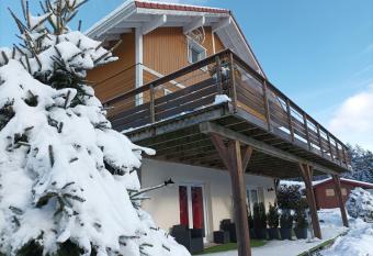 L Eden de Floridylle has Balcony rooms