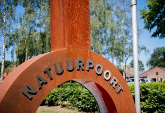 Natuurpoort van Loon allows 18 year olds to book a room