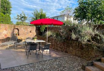 Casa Enghauser has Balcony rooms