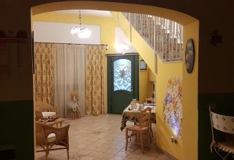B&B San Martino allows 18 year olds to book a room