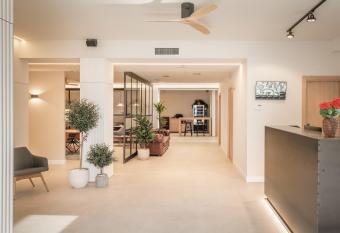 Aerohotel Barcelona Airport 24h has Balcony rooms