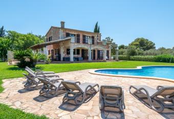 Son San Marti Gran has Balcony rooms