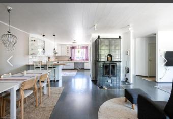 Willa Tasola has Balcony rooms