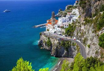 Regina s Home has Balcony rooms