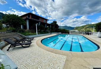Finca en Copacabana has Balcony rooms