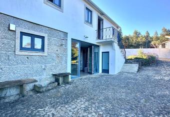 Casa da Ribeira - Arouca has Balcony rooms