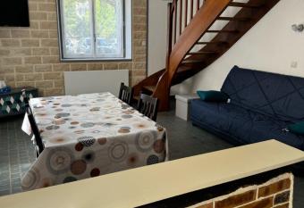 Maisons du ch  teau has Balcony rooms