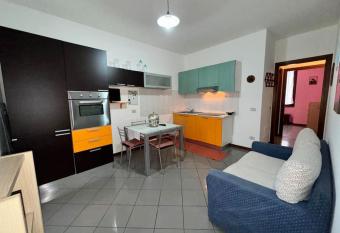 l angolo di casa has Balcony rooms